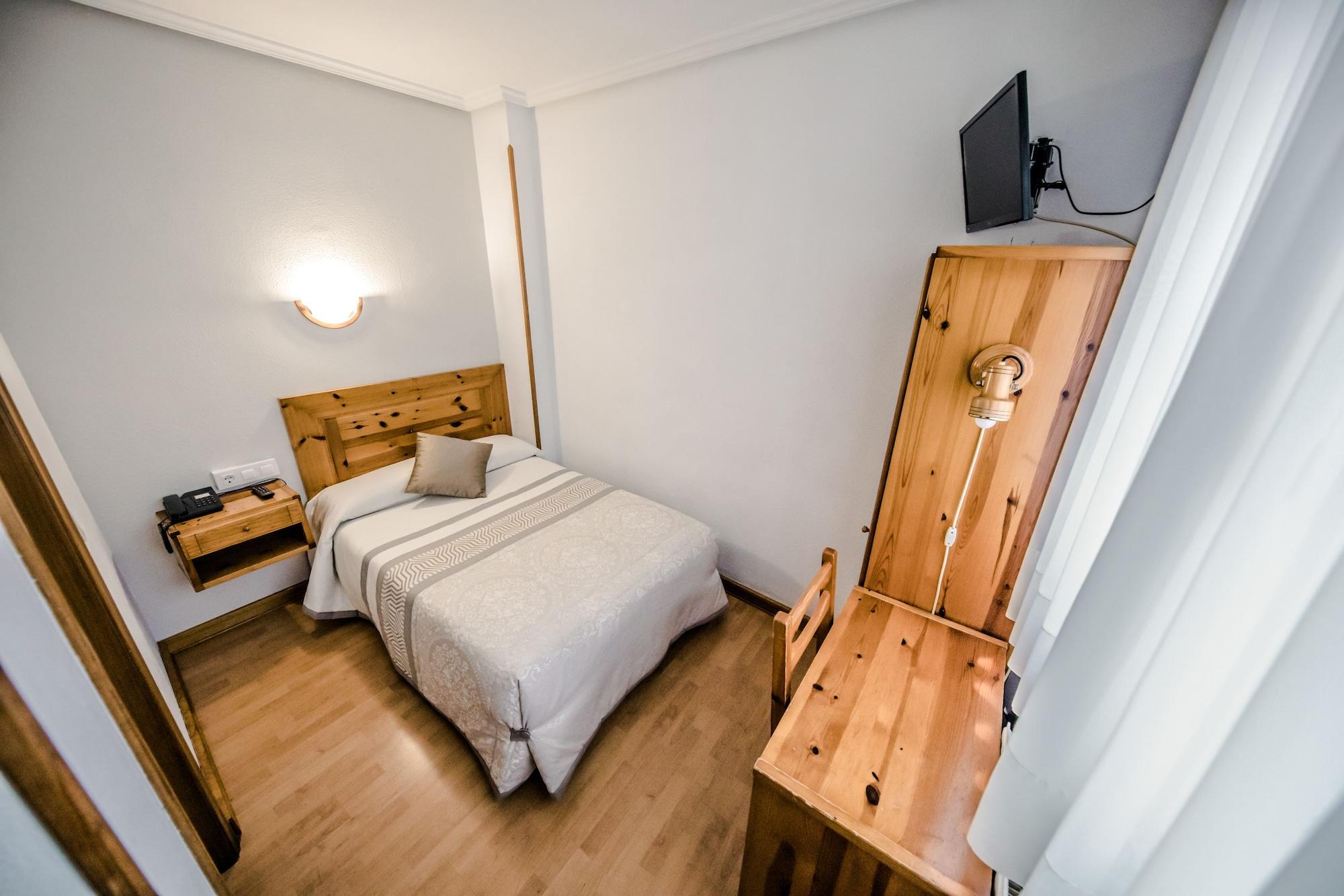 Hotel Alvi Soria Exteriér fotografie