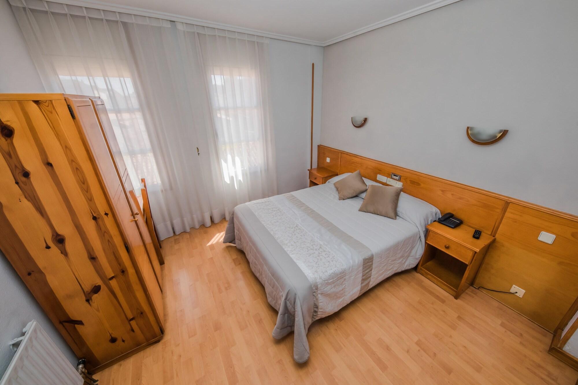 Hotel Alvi Soria Exteriér fotografie